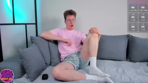 Teddy online show from November 26, 2025, 8:04 am