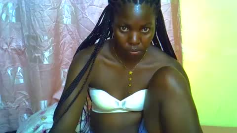 teddyquinsly28 online show from April 19, 2026, 7:05 pm
