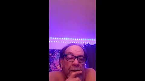 tedestep2 online show from April 21, 2026, 2:26 am