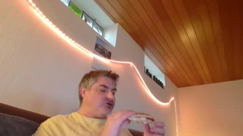 Peter online show from February 2, 2025, 7:41 am