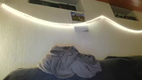 Peter online show from October 14, 2025, 10:54 pm