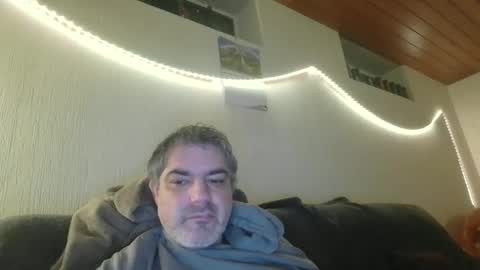 Peter online show from October 25, 2025, 3:58 am