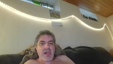 Peter online show from November 10, 2025, 7:40 am