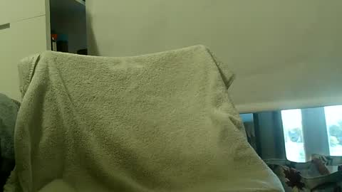 teek1234 online show from October 1, 2025, 10:49 pm