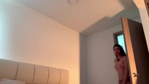 Amy No penetration Virgiin giirl online show from April 23, 2026, 1:13 pm