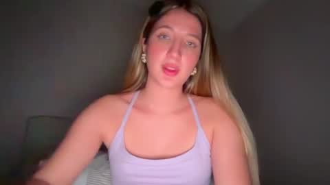 Snapshot of teffsweet18 chatting on July 23, 2026, 1:58 am Amy No penetration Virgiin giirl online show from July 23, 2026, 1:58 am