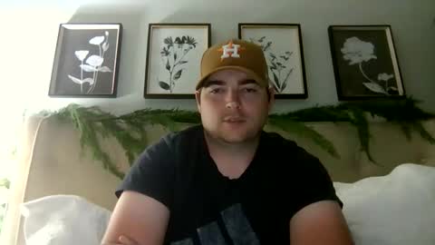Snapshot of tejas2322 chatting on May 5, 2026, 4:31 am tejas2322 online show from May 5, 2026, 4:31 am