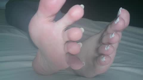 Viv West online show from December 9, 2024, 4:34 am