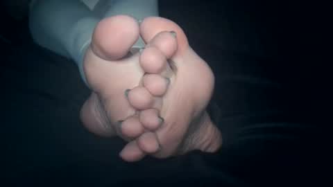 Viv West online show from January 10, 2026, 4:47 am