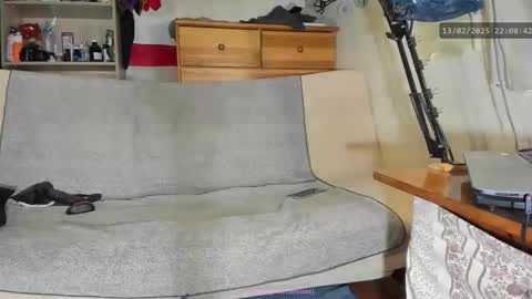 Virg Lszl online show from February 13, 2025, 9:06 pm