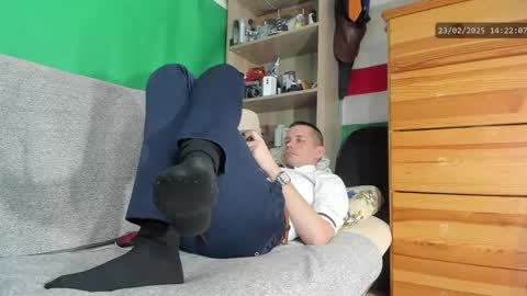 Virg Lszl online show from February 23, 2025, 1:21 pm