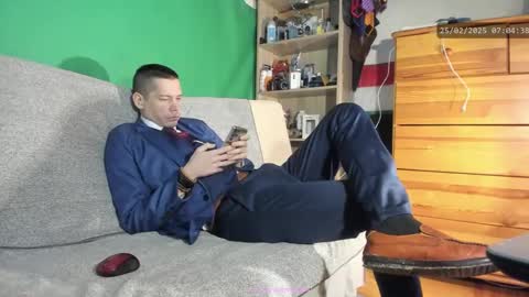 Virg Lszl online show from February 25, 2025, 6:03 am