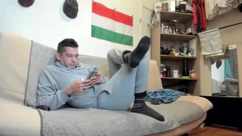 Snapshot of telepaticman chatting on December 18, 2025, 7:14 am Virg Lszl online show from December 18, 2025, 7:14 am