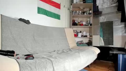 Snapshot of telepaticman chatting on January 14, 2026, 3:28 pm Virg Lszl online show from January 14, 2026, 3:28 pm