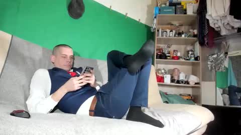 Snapshot of telepaticman chatting on February 4, 2026, 10:36 pm Virg Lszl online show from February 4, 2026, 10:36 pm