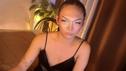 Snapshot of temptation_ashley chatting on July 1, 2026, 2:51 pm temptation_ashley online show from July 1, 2026, 2:51 pm