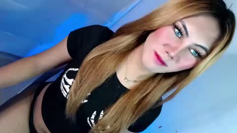 Im Dianna DONT FORGET TO FOLLOW ME   online show from March 11, 2025, 9:45 am