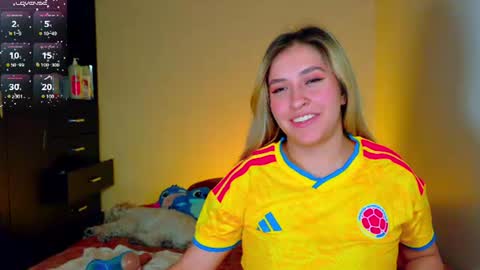 Sara online show from July 10, 2026, 3:33 am