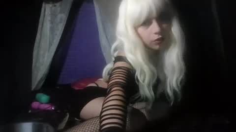 Snapshot of temptedbrat chatting on May 16, 2026, 6:32 am temptedbrat online show from May 16, 2026, 6:32 am