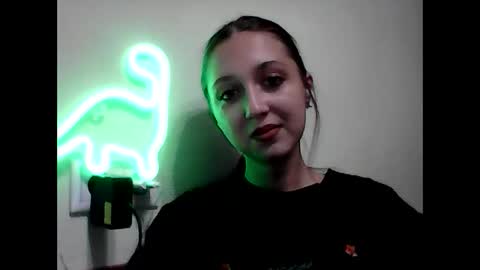 temptingvision online show from February 8, 2025, 5:50 pm