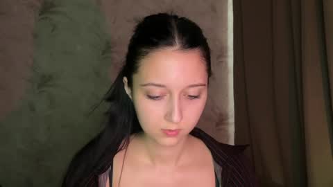 temptingvision online show from April 29, 2026, 1:37 pm