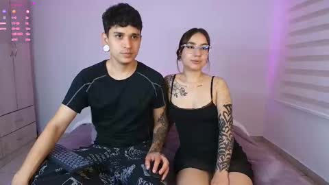 tender_dust online show from September 16, 2025, 2:56 am