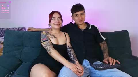 tender_dust online show from October 9, 2025, 4:21 am