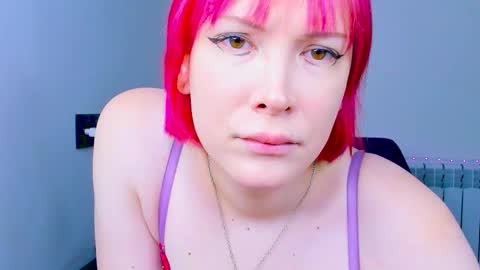 Kira online show from October 6, 2025, 1:25 am