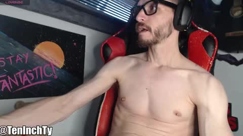 Ty online show from December 1, 2025, 5:07 pm