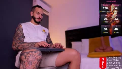 Teo Ferrer online show from October 29, 2025, 8:43 pm