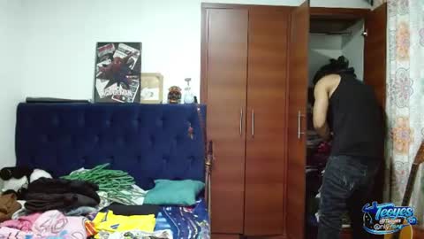 teoyes_ online show from July 12, 2026, 1:18 am