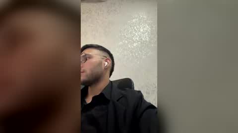 Andres long online show from June 16, 2026, 8:11 pm