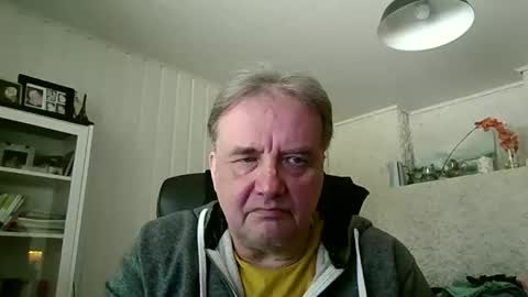 tero007 online show from April 30, 2026, 8:42 am