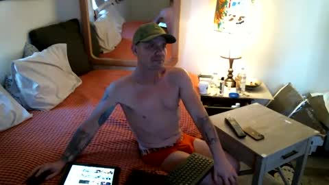 Axle online show from January 10, 2025, 4:09 pm