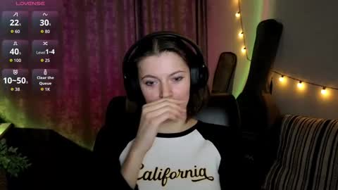 Anny Simpson online show from February 26, 2026, 8:19 pm