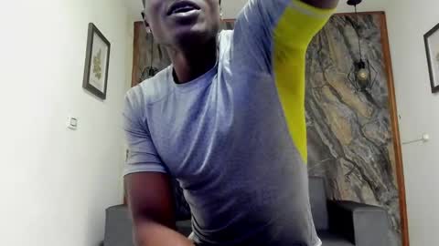 terranze_z online show from January 19, 2025, 6:53 pm