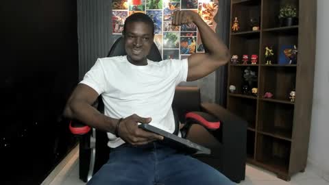 terranze_z online show from January 31, 2025, 7:29 pm