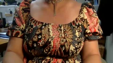 tessa_foxxx online show from September 19, 2025, 7:58 pm