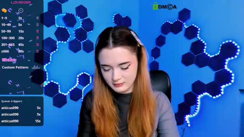 Snapshot of tessa_tea chatting on December 4, 2025, 8:17 pm tessa_tea online show from December 4, 2025, 8:17 pm