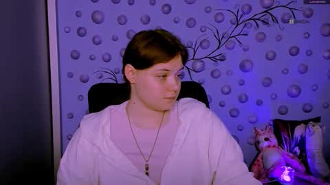 Snapshot of tessa_tea chatting on February 22, 2026, 8:18 pm tessa_tea online show from February 22, 2026, 8:18 pm