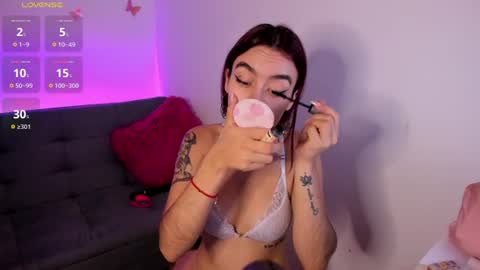 Tessa foxie      online show from July 20, 2026, 12:40 pm