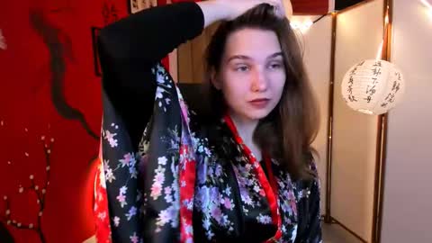 Tessa online show from September 14, 2025, 5:28 am