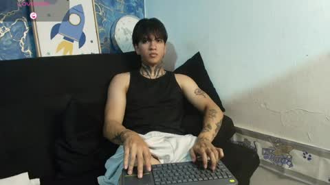 Snapshot of tessarion_black chatting on June 1, 2026, 6:37 am Tessarion online show from June 1, 2026, 6:37 am