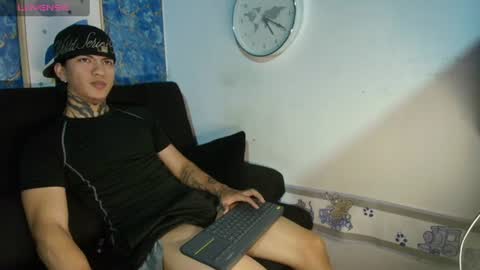 Snapshot of tessarion_black chatting on July 5, 2026, 4:19 am Tessarion online show from July 5, 2026, 4:19 am
