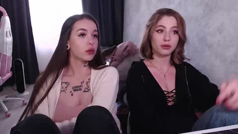 Tessa online show from October 3, 2025, 10:45 am