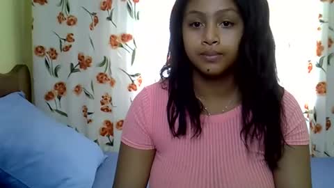 Snapshot of tessmia chatting on April 16, 2026, 6:47 am tessmia online show from April 16, 2026, 6:47 am