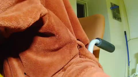 tetuo2 online show from March 8, 2025, 7:27 am