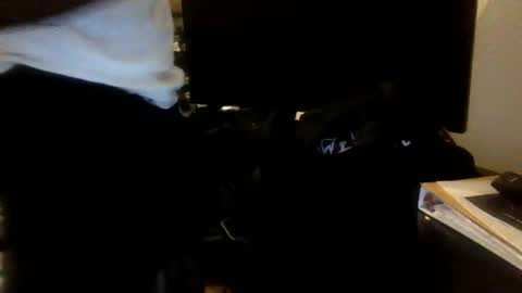 tevvdaren online show from November 17, 2025, 10:10 am