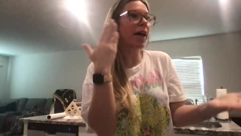 Snapshot of texas_blonde chatting on May 22, 2026, 3:06 pm Daphne Summers online show from May 22, 2026, 3:06 pm