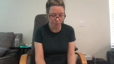 Snapshot of texas_blonde chatting on May 28, 2026, 4:15 pm Daphne Summers online show from May 28, 2026, 4:15 pm